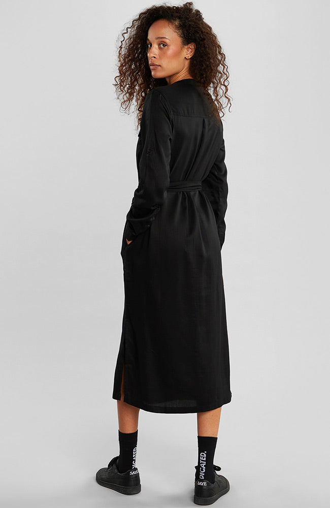 Stralend de Feestdagen In met de Perfecte Kerstjurk voor Dames post thumbnail image